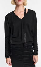 Lade das Bild in den Galerie-Viewer, REFINED ESSENTIALS pullover
