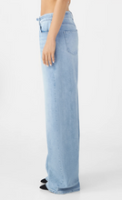 Lade das Bild in den Galerie-Viewer, SUNNY Wide Leg Jeans
