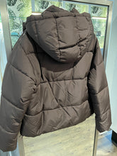 Lade das Bild in den Galerie-Viewer, Misal-M Pufferjacke
